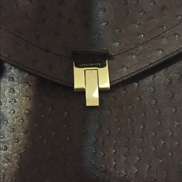 London Fog Handbag - Picture 4 of 5